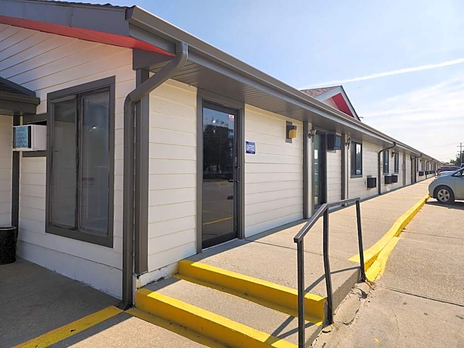 Super 8 by Wyndham Valentine NE