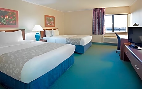 Comfort Queen Room - Non-Smoking