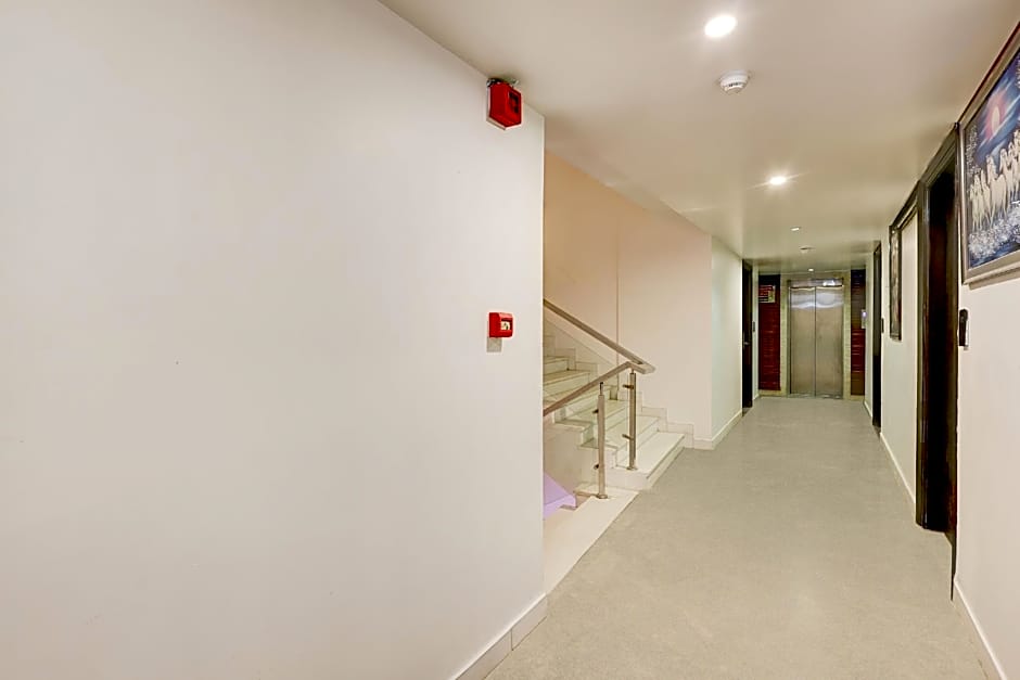 Super Townhouse Oak New Delhi Central Railway Junction Formerly Uppal International