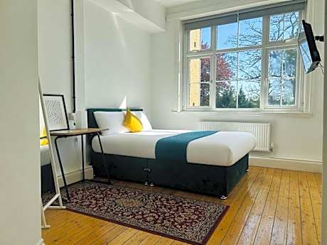Double Room with Private Bathroom