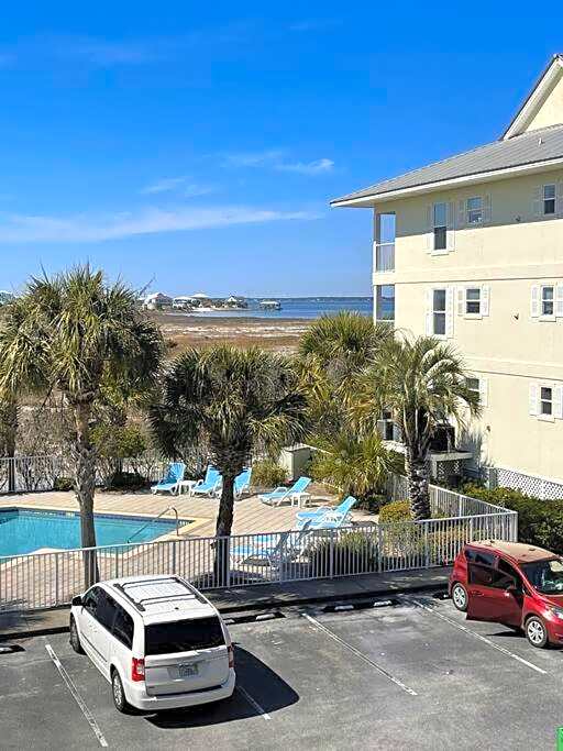 Navarre Beach