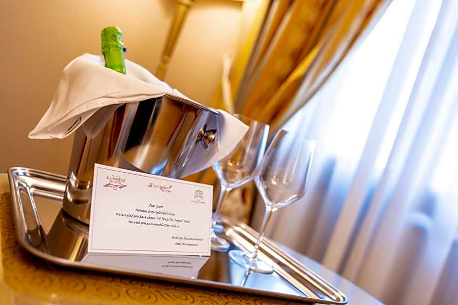 Hotel Al Ponte Dei Sospiri