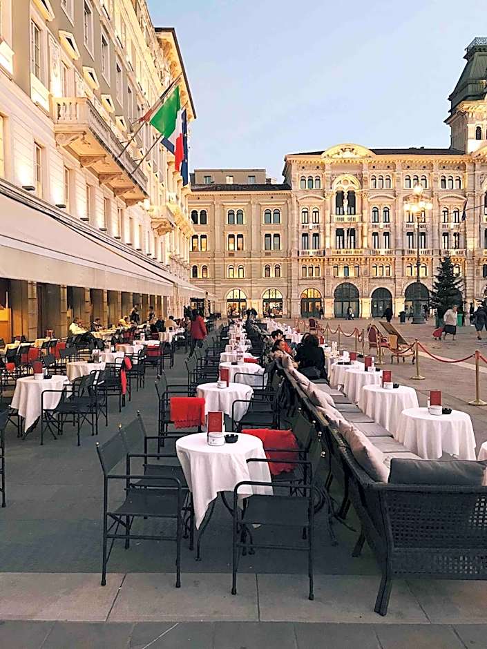 Piazza Grande City Residence