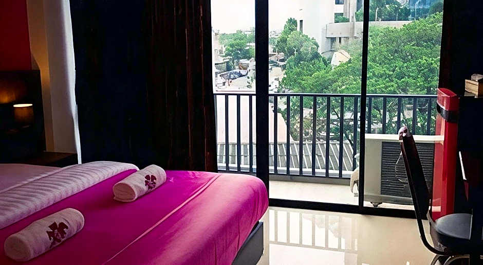 Chada Veranda Hotel