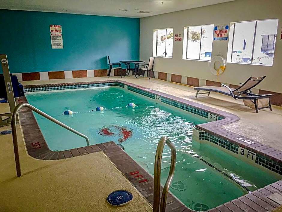 Motel 6-Woodway, TX
