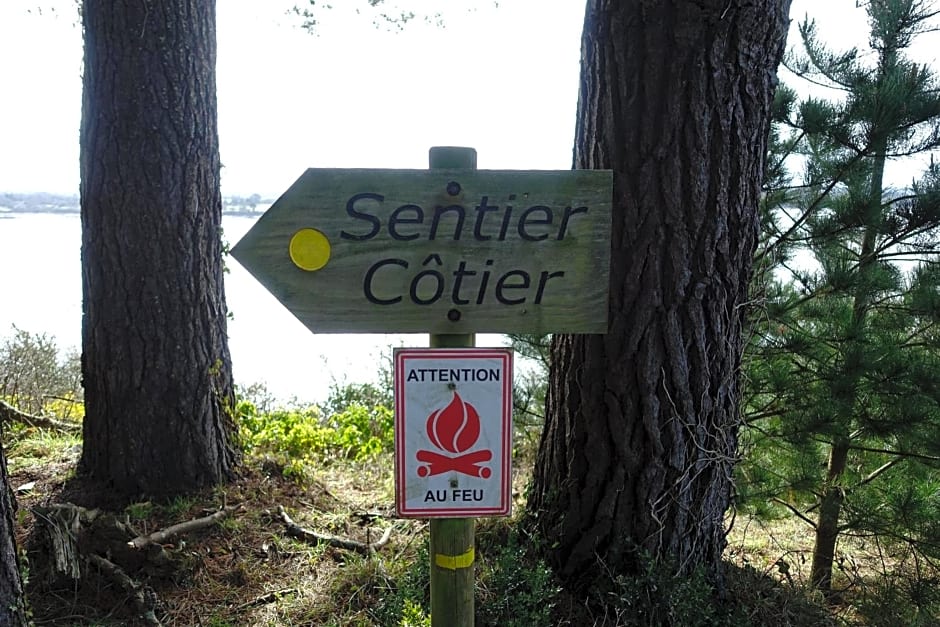 CHAMBRES D'HÔTES LOPERHET