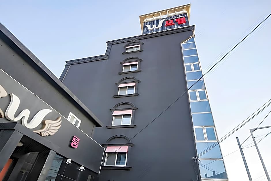Jeongeup W