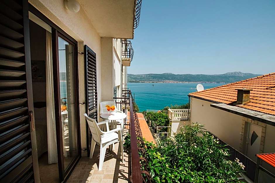 Hotel Vila Tina