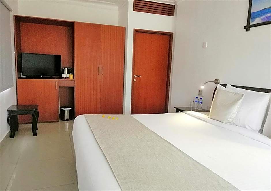 Le Relax Hotel and Restaurant