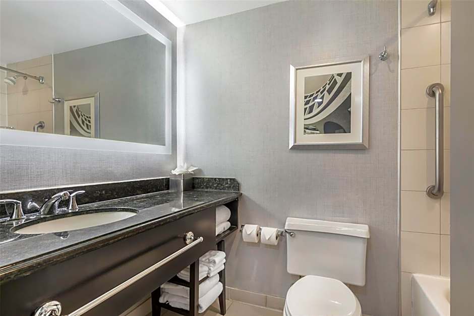 DoubleTree By Hilton Williamsburg