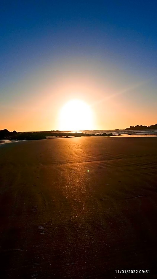 Outlander Boutique B&B King