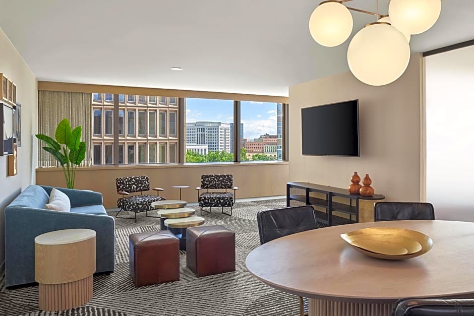 Sheraton Denver Downtown Hotel Reservations Center