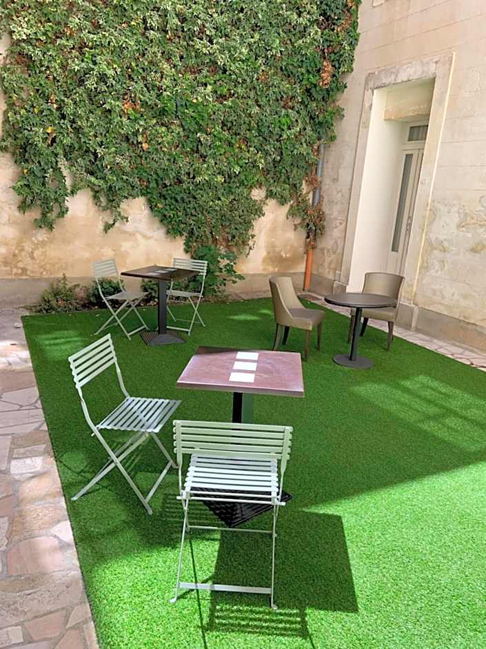 Hotel Le Medieval Palais des Papes