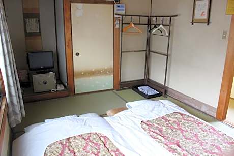 Japanese-Style Twin Room