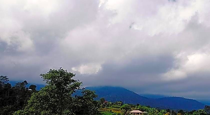 Camaradvipa Retreat Munduk