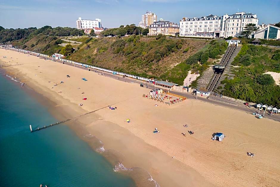 Bournemouth Highcliff Marriott Hotel