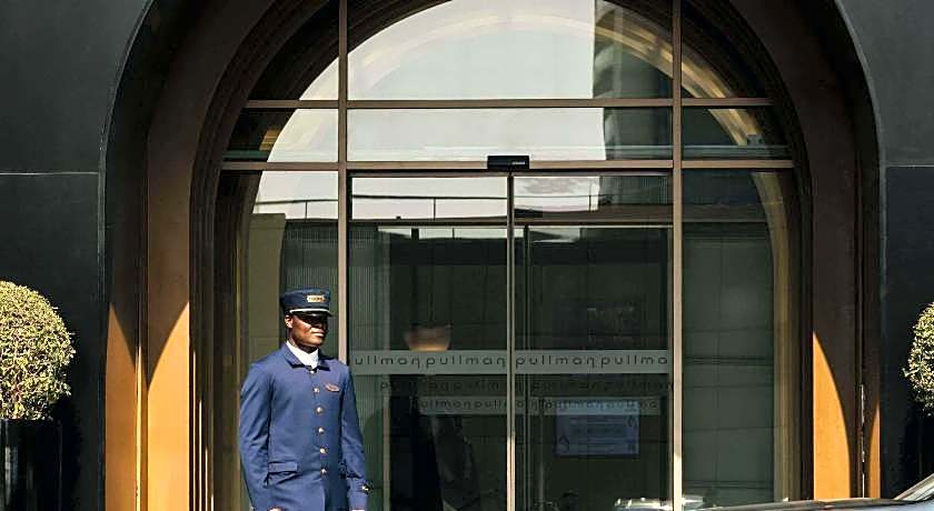 Pullman Jumeirah Lakes Towers Hotel and Residence
