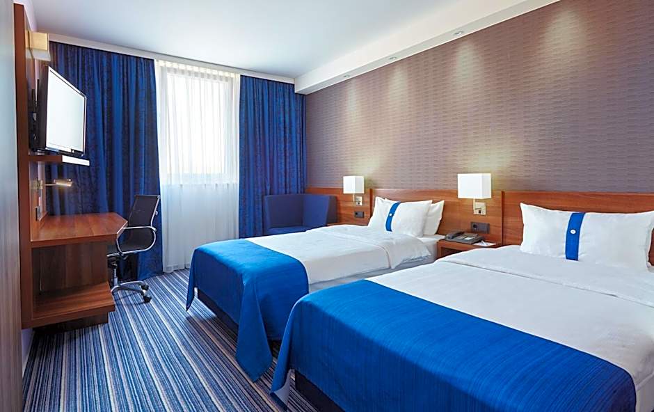 Photo 1 of 7 of Standard 2 Twin Beds