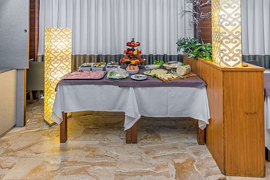 Hotel Residence Ristorante Ramandolo