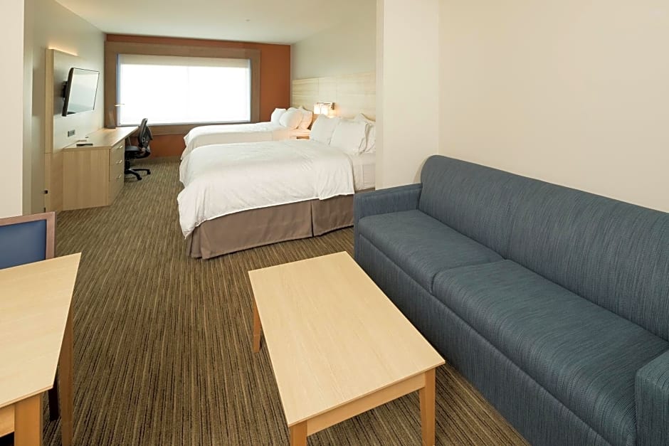 Holiday Inn Express Hotel & Suites Bay City