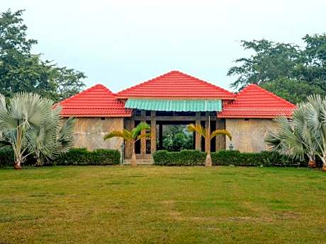 Gajraj Trails Resort