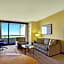DoubleTree by Hilton Hotel & Suites Houston by the Galleria