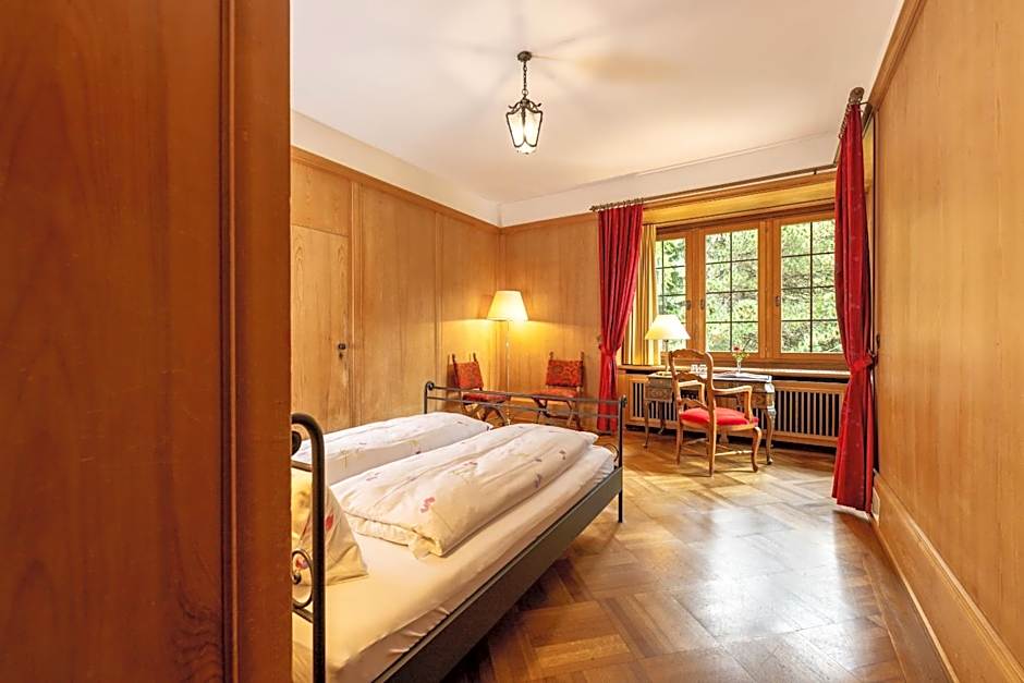 Hotel Chesa Spuondas