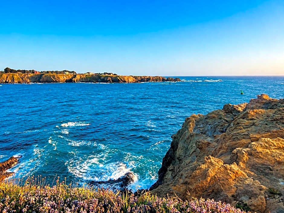 Seabird Lodge Fort Bragg