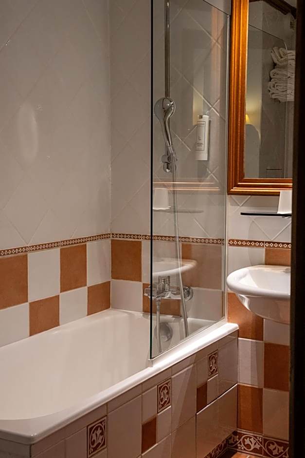 Hotel de Fleurie - Saint Germain des Pres