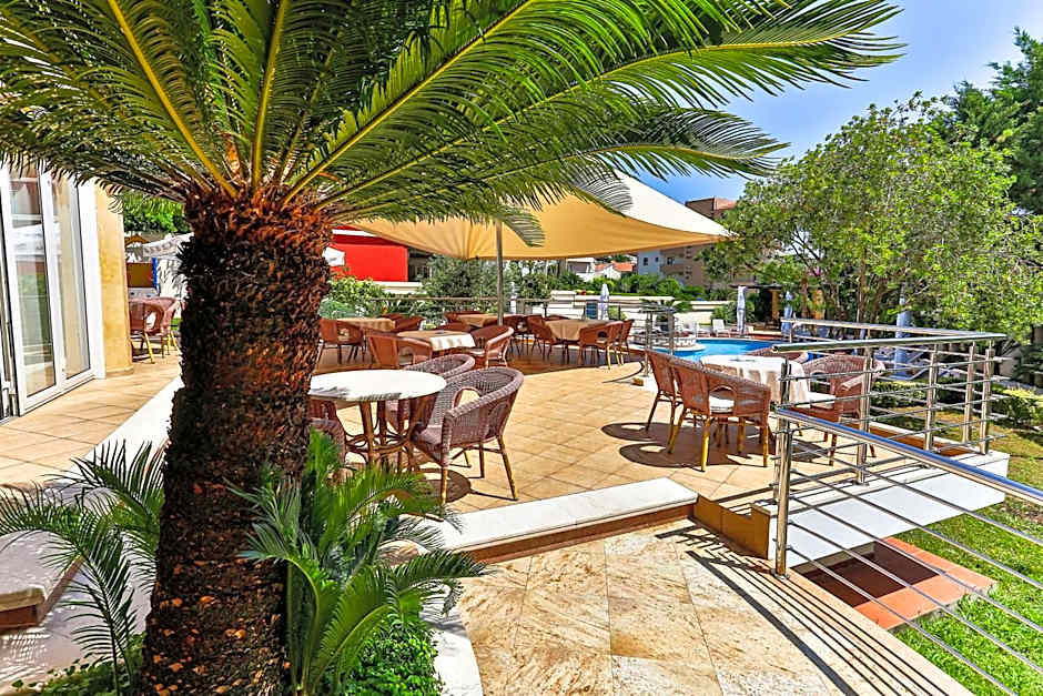 Hotel Max Prestige