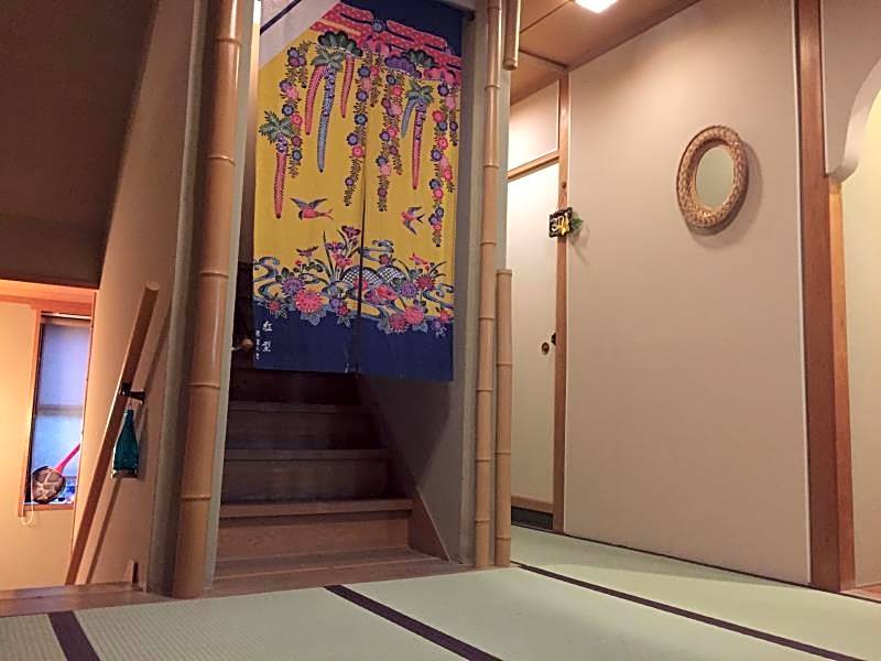 Okinawa Minshuku Kariyushi