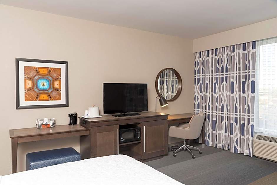 Hampton Inn By Hilton & Suites Indianapolis-Keystone, IN