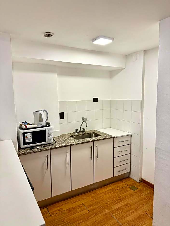 Urquiza Apart Hotel & Suites
