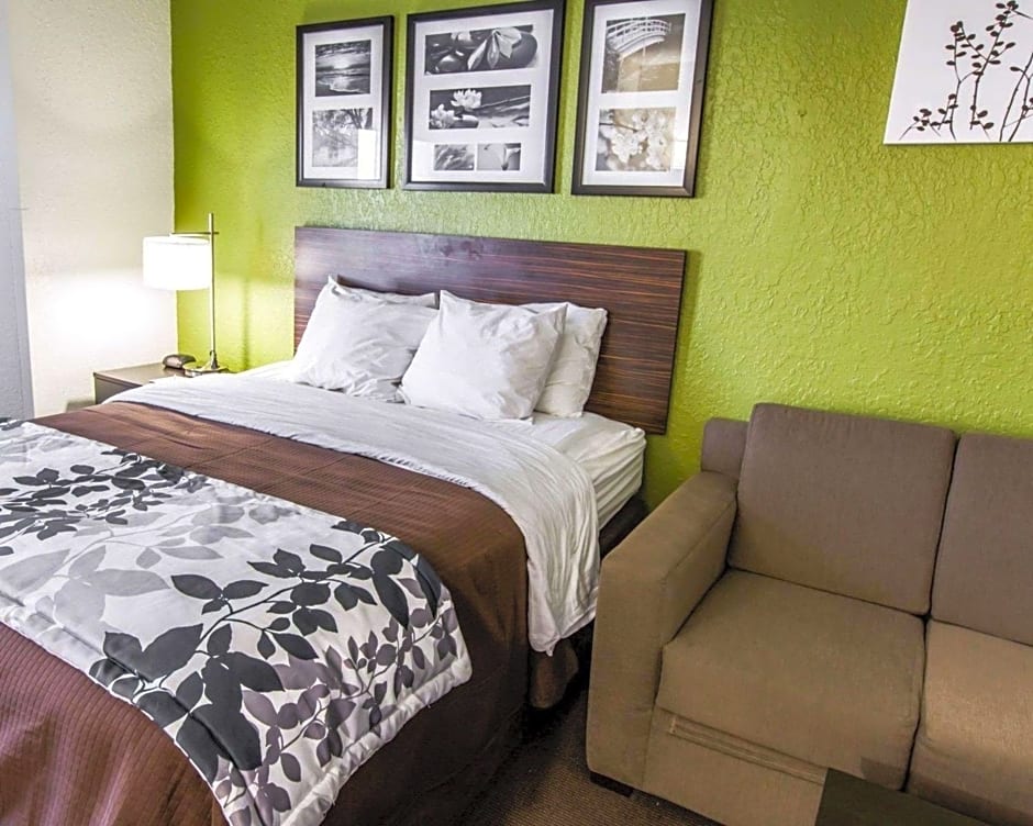 Sleep Inn near Outlets