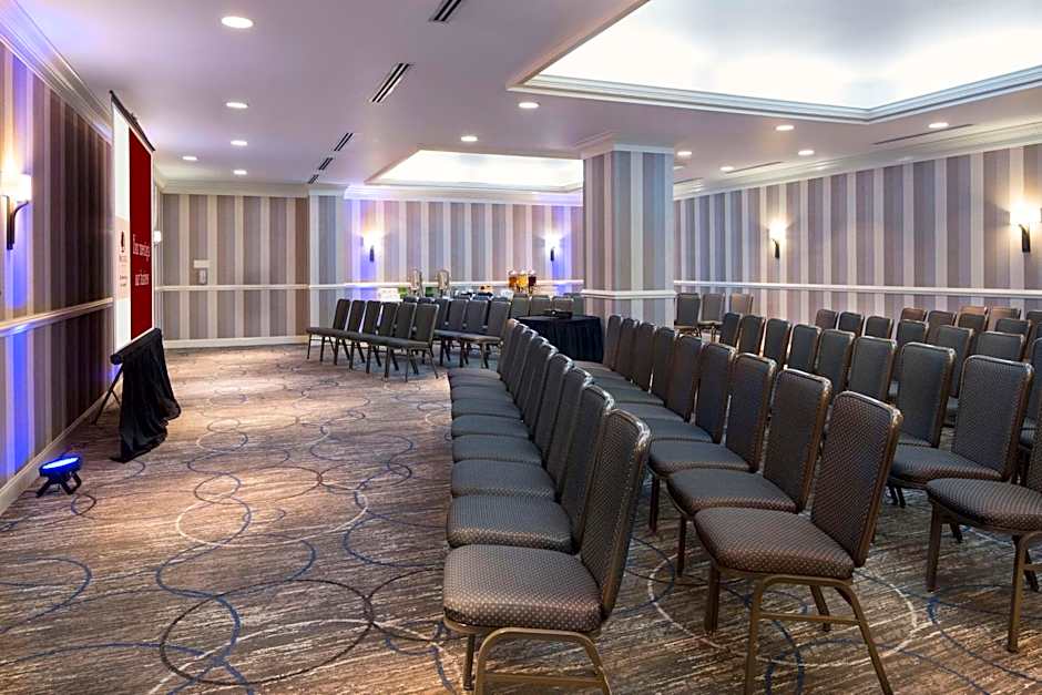 DoubleTree by Hilton Hotel Jacksonville Riverfront