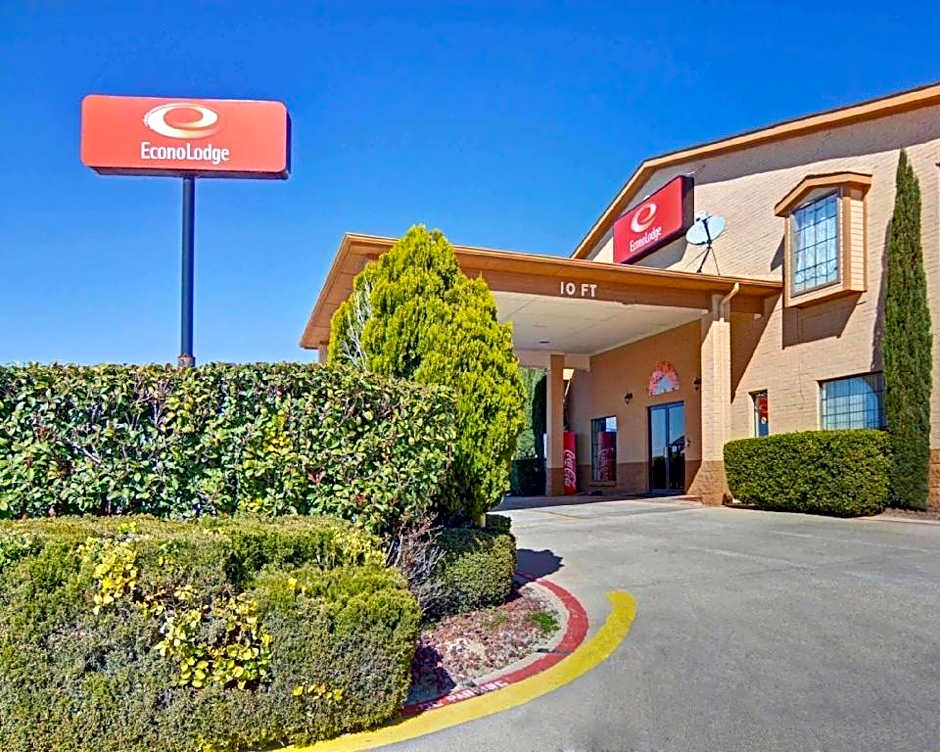 Super 8 by Wyndham Decatur Texas