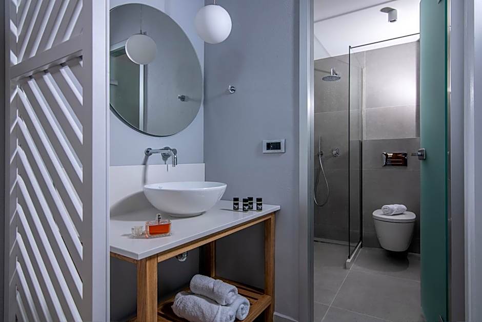 Villa Elite "by Checkin" Adults Only