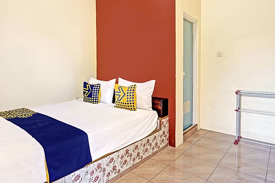 Hotel O Penginapan Kangean SyariahNearTaman Merdeka Kalianget