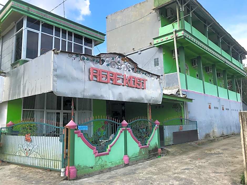 OYO Life 3874 Rere Residence Syariah