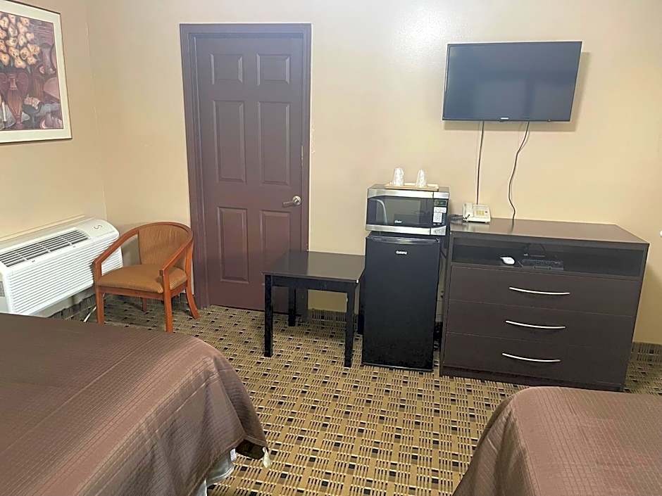 Economy Inn & Suites