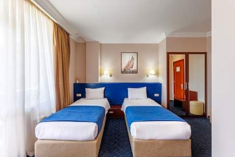 Standard Double or Twin Room with Balcony