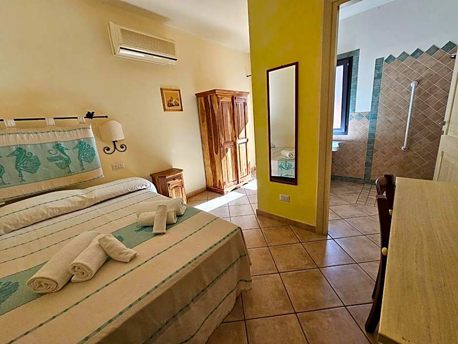 Emerald Coast Hotel
