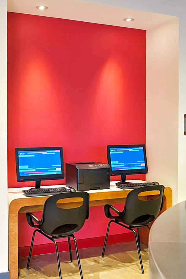 Aloft Miami Airport