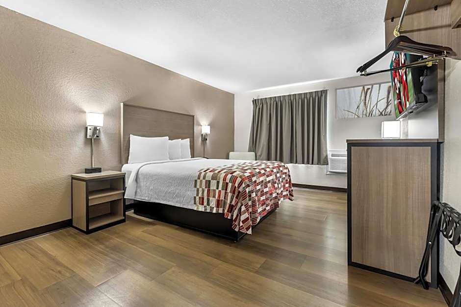 Red Roof Inn Huntsville, AL