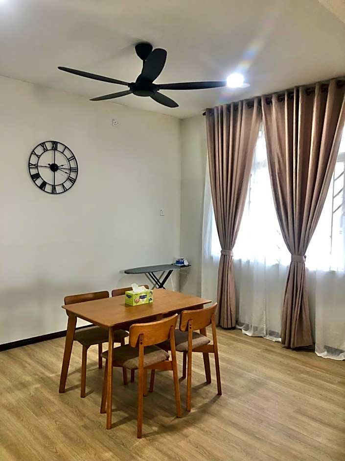 Homestay Syifa Gong Badak