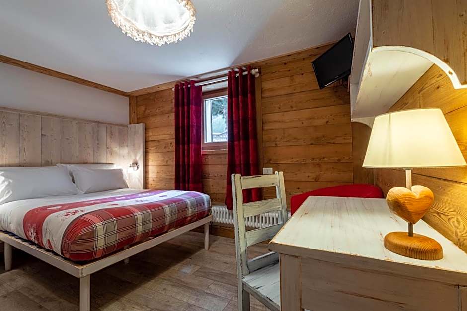 Hotel Petit Dahu - Chambres et Restaurant