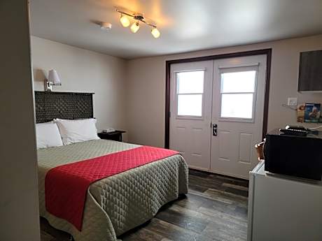 Queen Room with Sea View