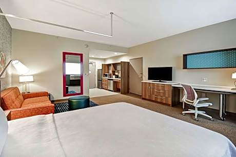 1Queen Hearing Accessible Studio Suite Nosmok