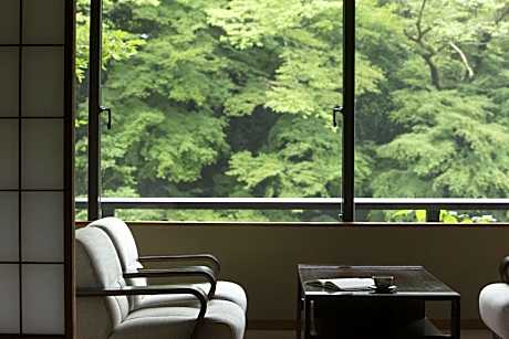 Japanese-Style Twin Room