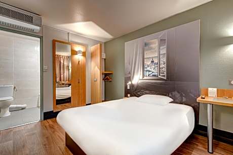 Double Room - Disability Access